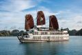 Luxury Pelican Cruise