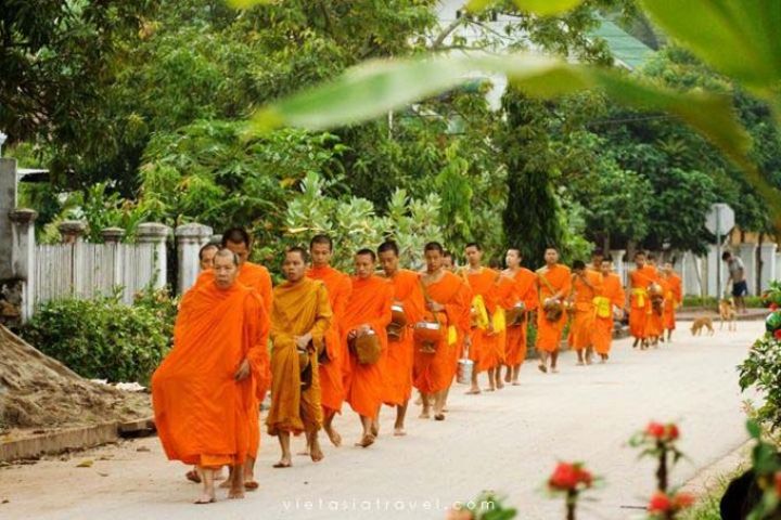Luang Prabang Highlights Tour