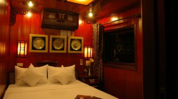 Deluxe Cabins