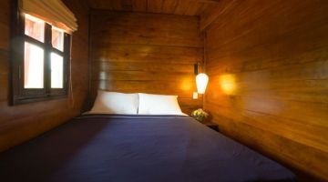 Double cabin