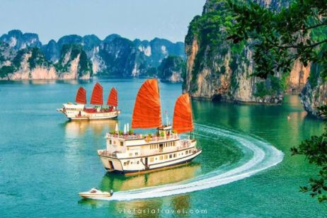 Book a cruise in Halong Bay