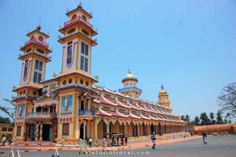 Cao Dai Temple