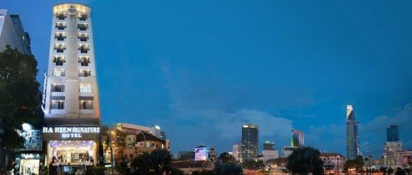 Ha Hien Signature Hotel