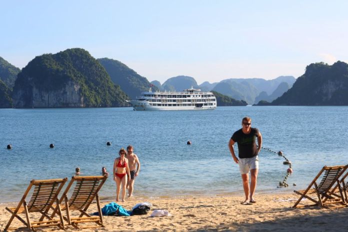 HALONG BAY - HANOI