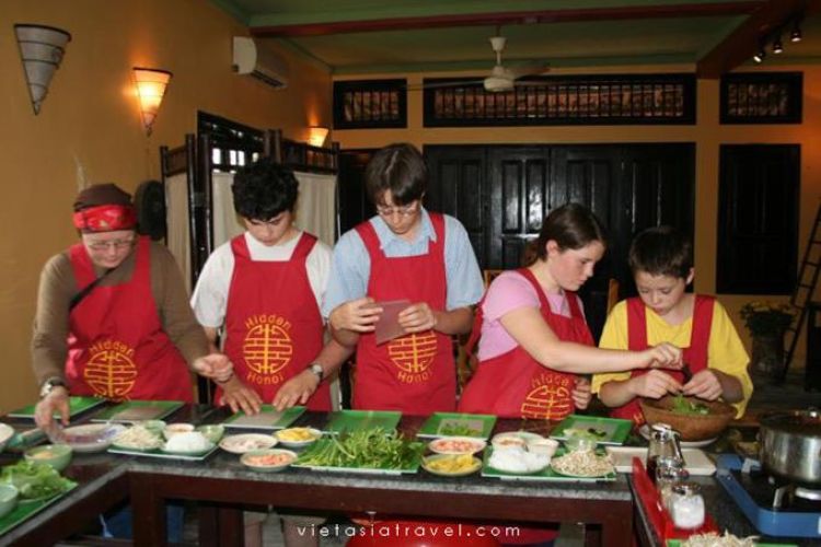 Hoi An Evening Cooking Class Tour