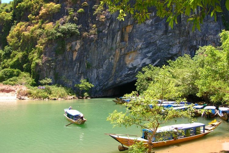 Phong Nha Cave Tour