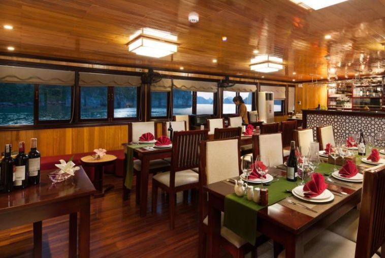 CruiseRestaurant