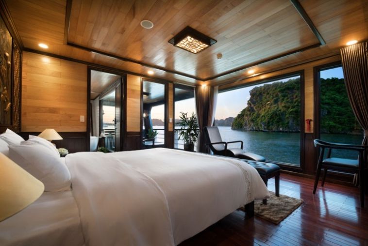 Grand-suite-balcony-cabin