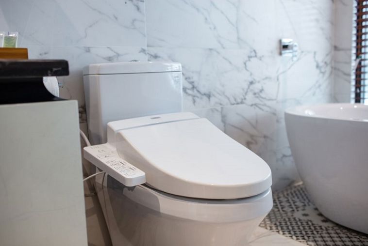 Bathroom-of-SS-02