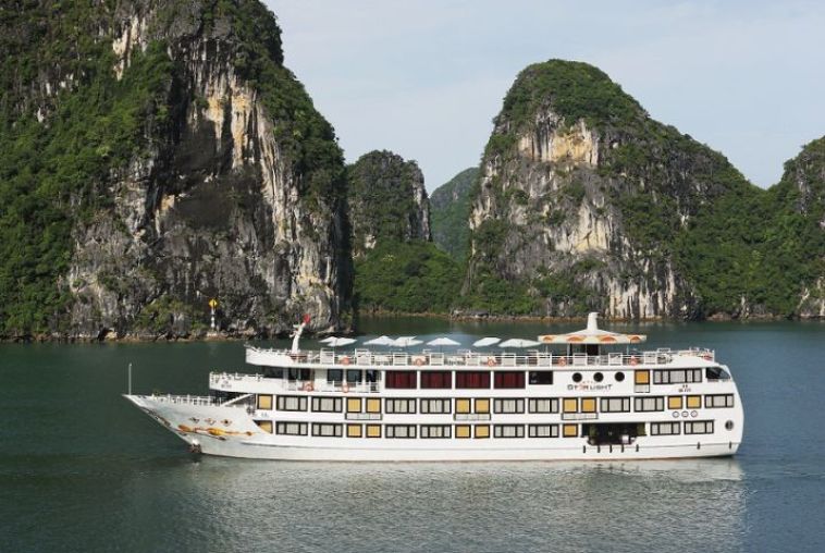 Halong Starlight Cruise