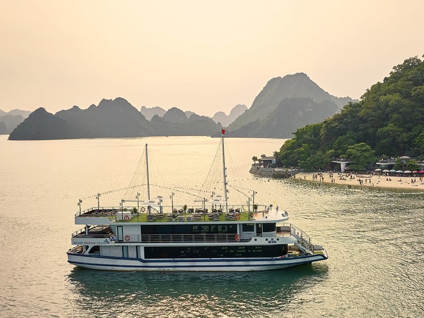 Hanoi - Join Halong Bay Cruise With Sunset Party - Hanoi (B/L)