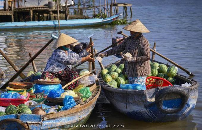 Visit Cai Rang Floating Market - Return To Ho Chi Minh (B)