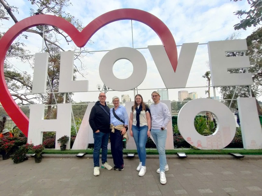 Hanoi – Departure (B)