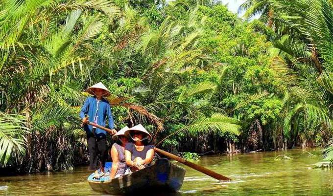 Ho Chi Minh - Overnight Mekong Delta Tour - Can Tho (B/L)